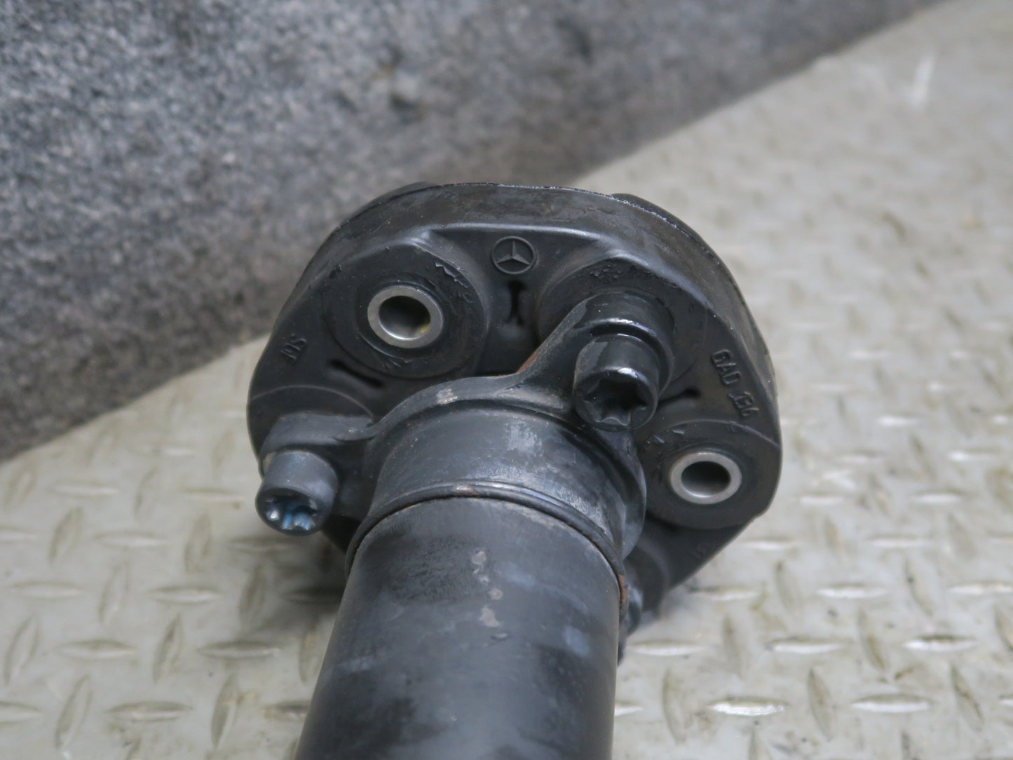 2012-2015 Mercedes R172 SLK250 A/T RWD Rear Drive Shaft Driveshaft