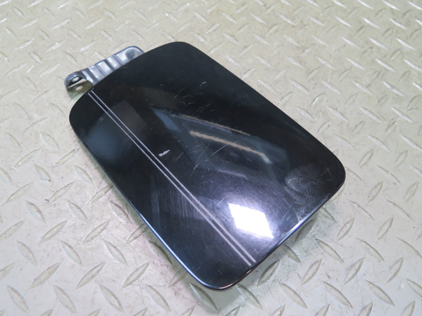 92-00 Lexus UZZ30L SC400 SC300 Fuel Door Lid Cover Black Onyx OEM