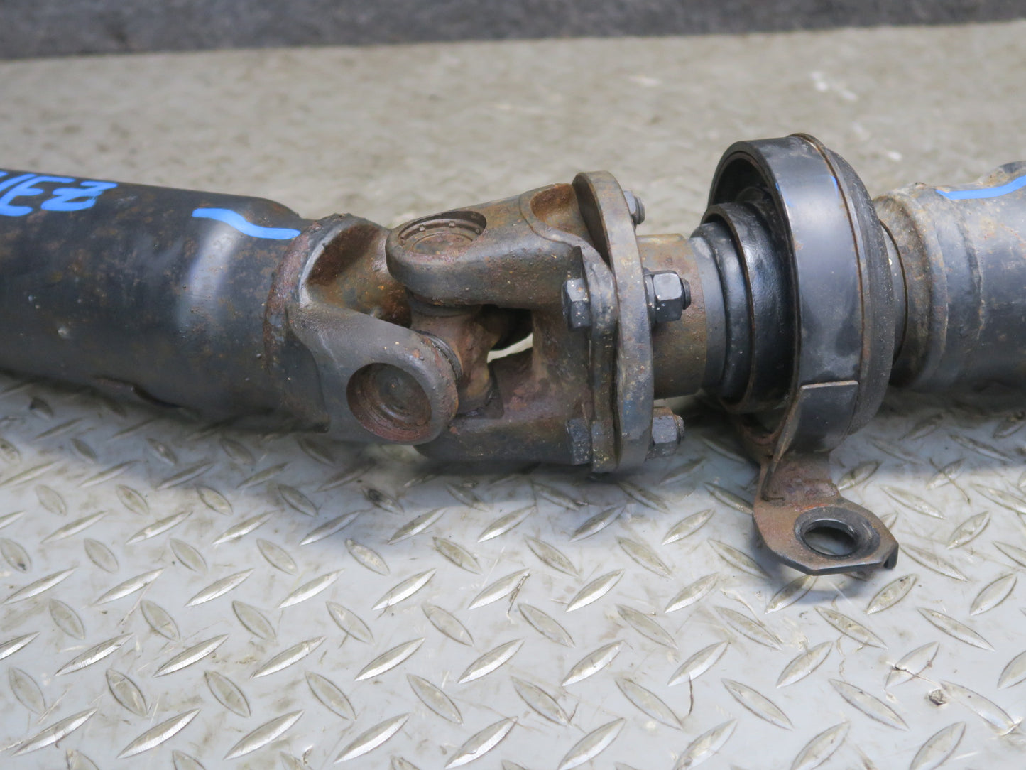 90-96 Nissan Z32 300ZX NA M/T 2+0 Rear Driveshaft Drive Shaft OEM