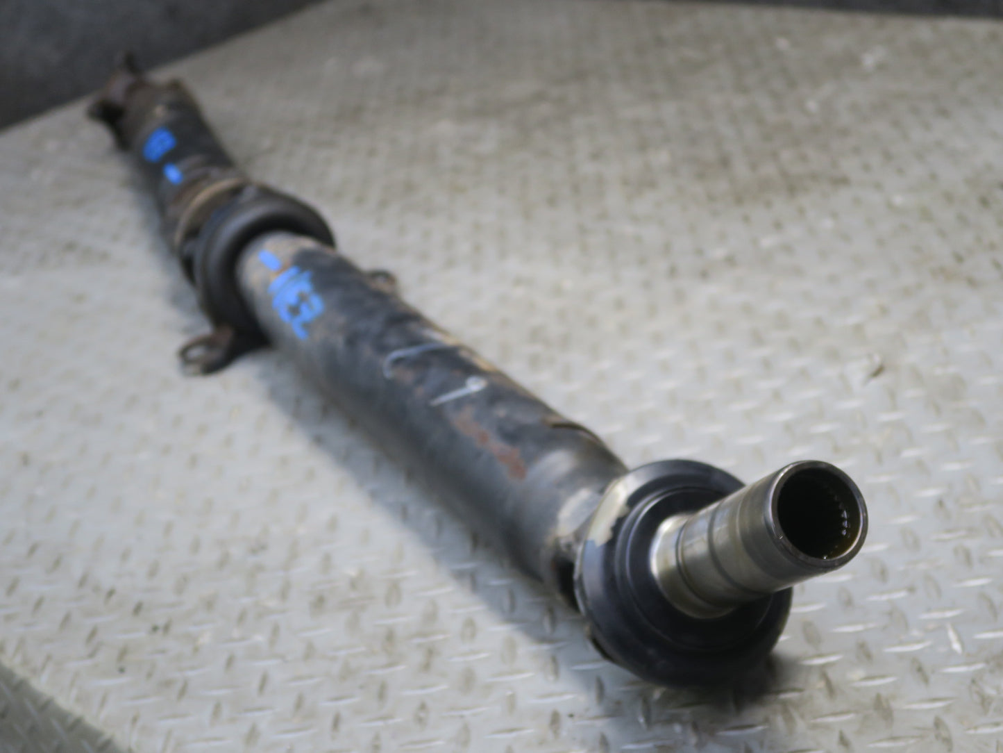 90-96 Nissan Z32 300ZX NA M/T 2+0 Rear Driveshaft Drive Shaft OEM