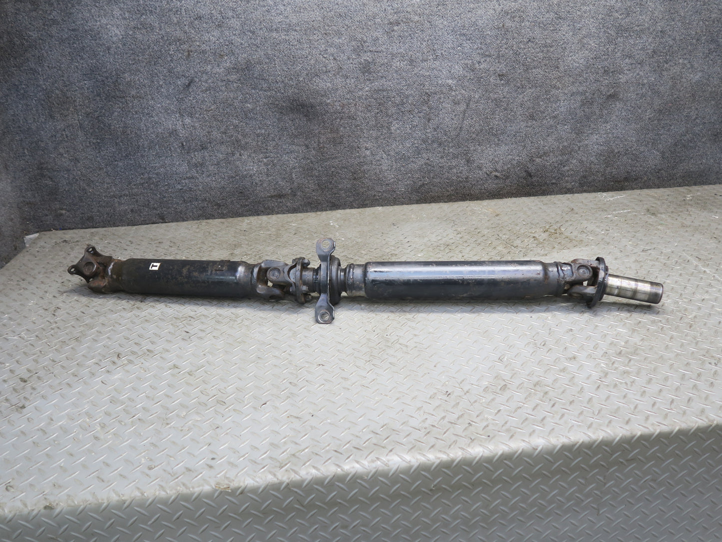 90-96 Nissan Z32 300ZX NA M/T 2+0 Rear Driveshaft Drive Shaft OEM