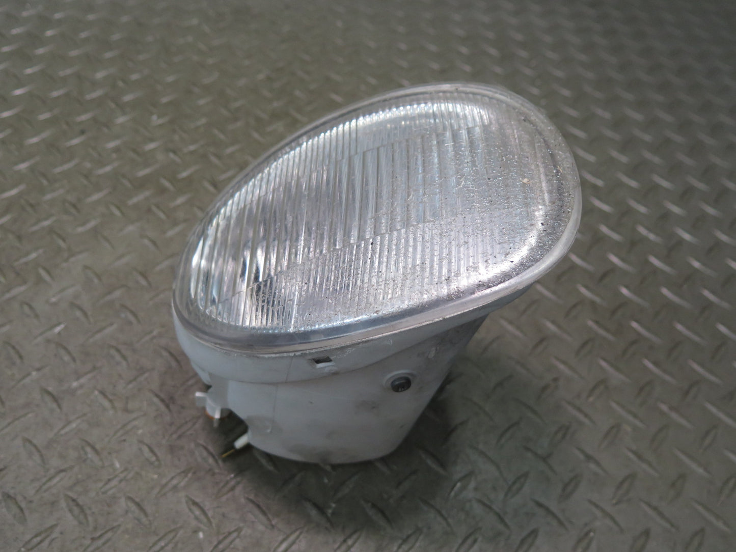 98-00 Lexus UZZ30L SC300 SC400 Front Right Fog Light Lamp OEM