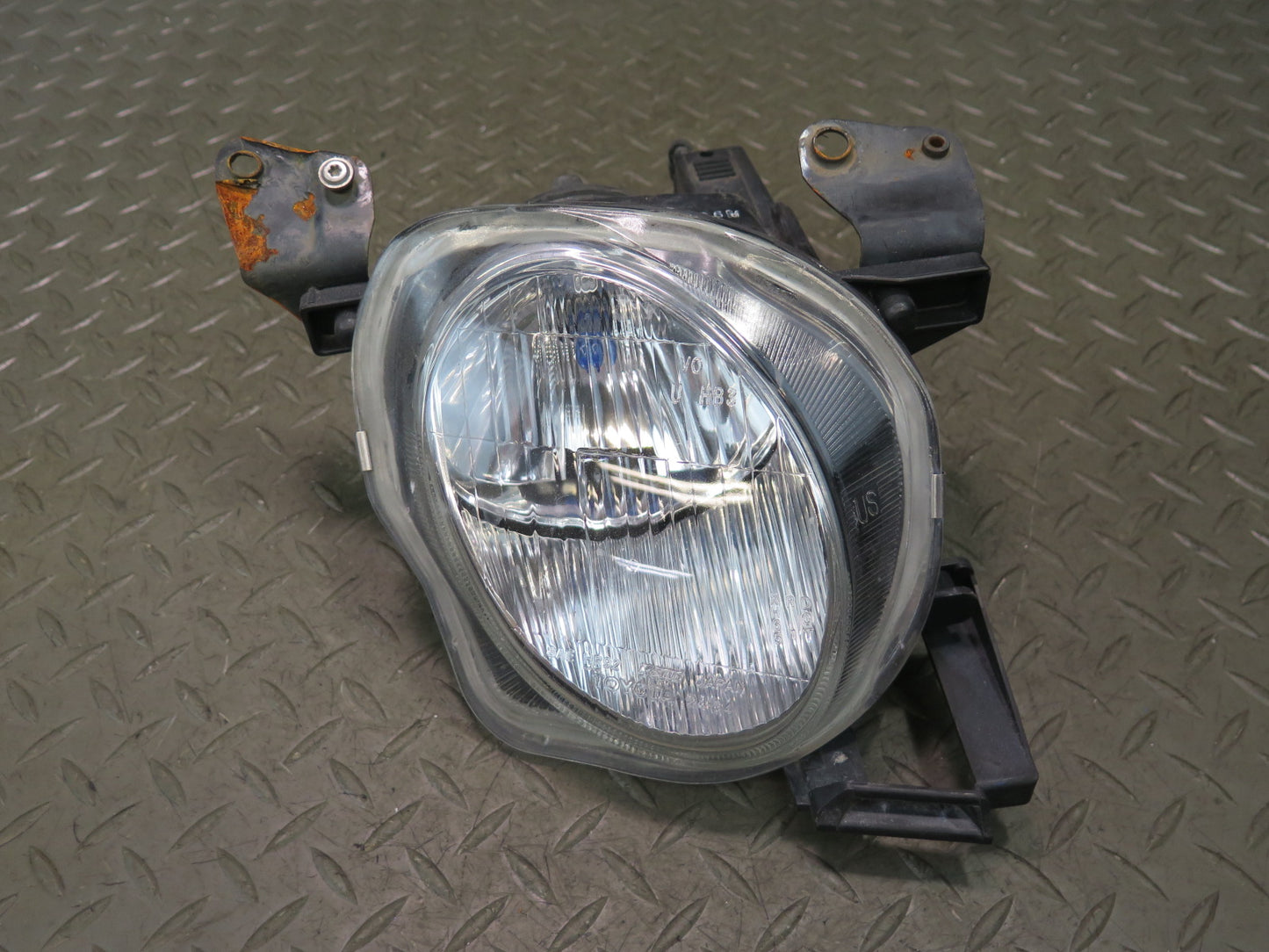 98-00 Lexus UZZ30L SC400 SC300 Front Right Inner High Beam Headlight Lamp OEM