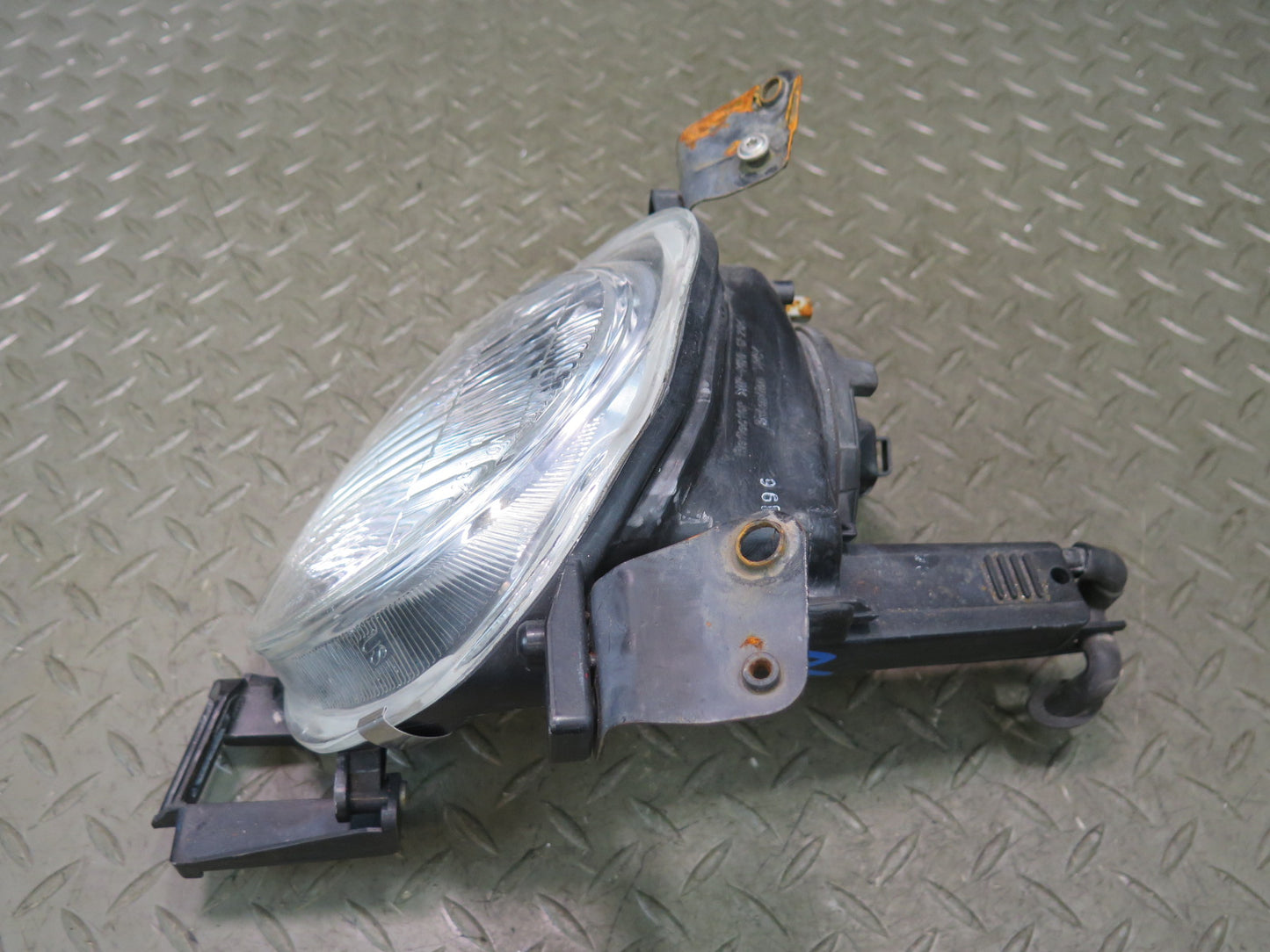 98-00 Lexus UZZ30L SC400 SC300 Front Right Inner High Beam Headlight Lamp OEM