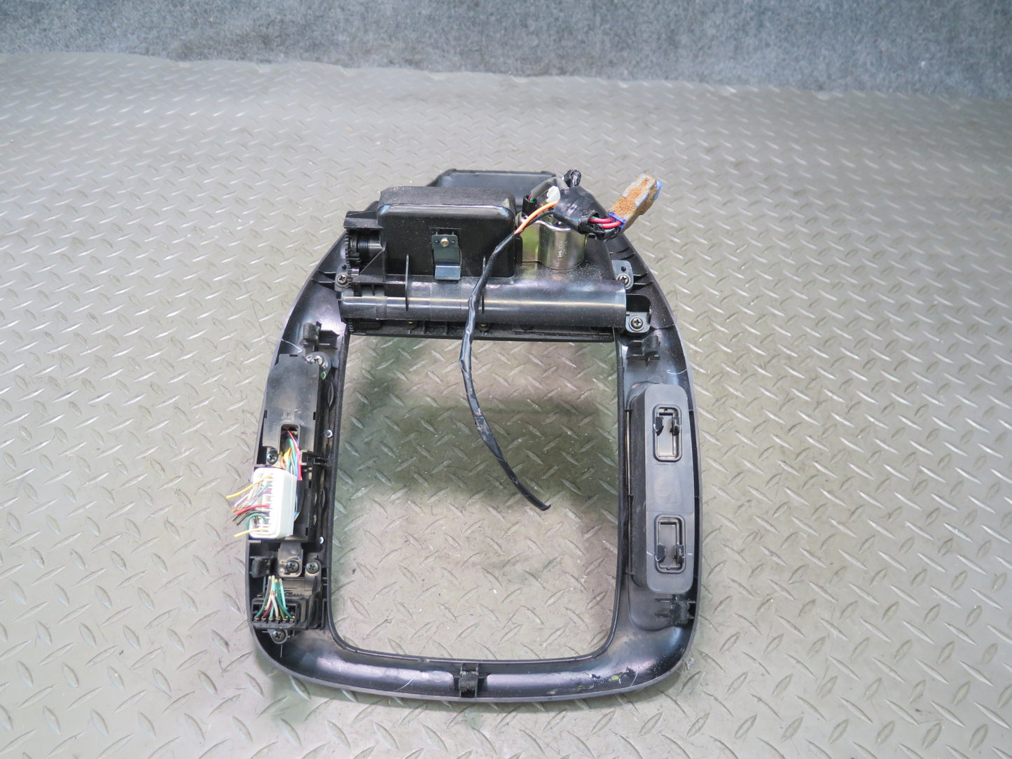 98-00 Lexus UZZ30L SC300 SC400 Center Console Trim Cover Panel w Ash Tray OEM