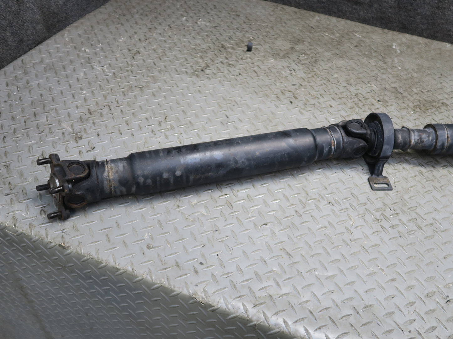 01-02 BMW E36/7 Z3 3.0L M54 M/T Rear Driveshaft Drive Shaft 7511275 57K OEM