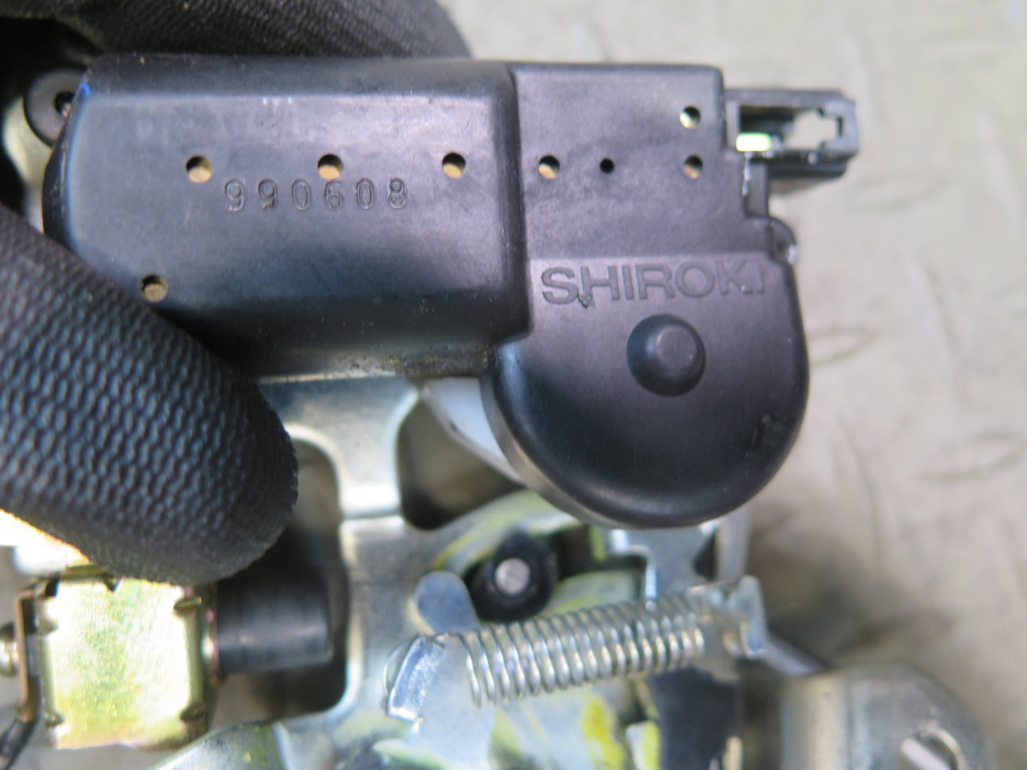 92-00 Lexus UZZ30L SC300 SC400 Rear Trunk Lid Lock Latch Actuator OEM