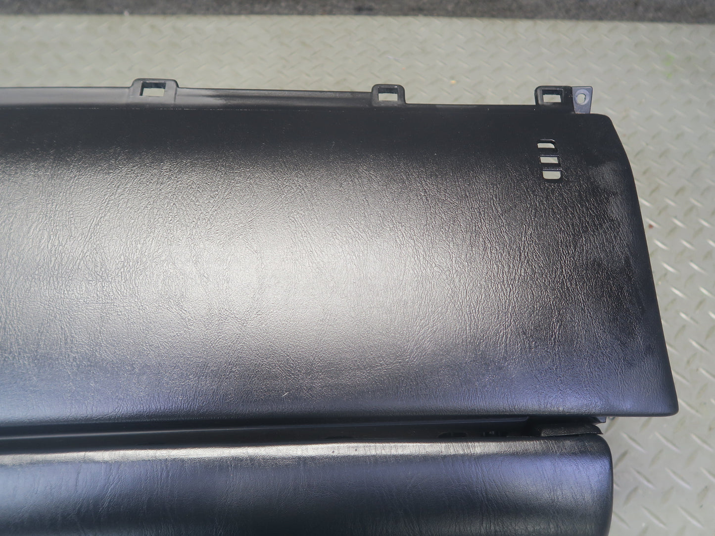 97-00 Lexus UZZ30L SC400 SC300 Dash Glove Box Compartment Storage Black OEM