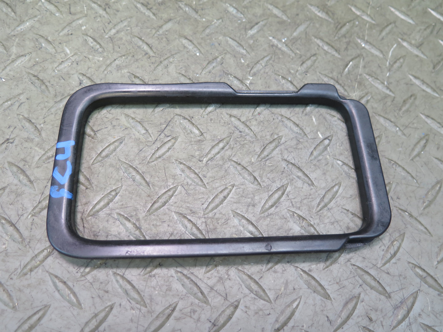 98-00 Lexus UZZ30L SC300 SC400 Center Console A/T Shifter Trim Bezel Black OEM