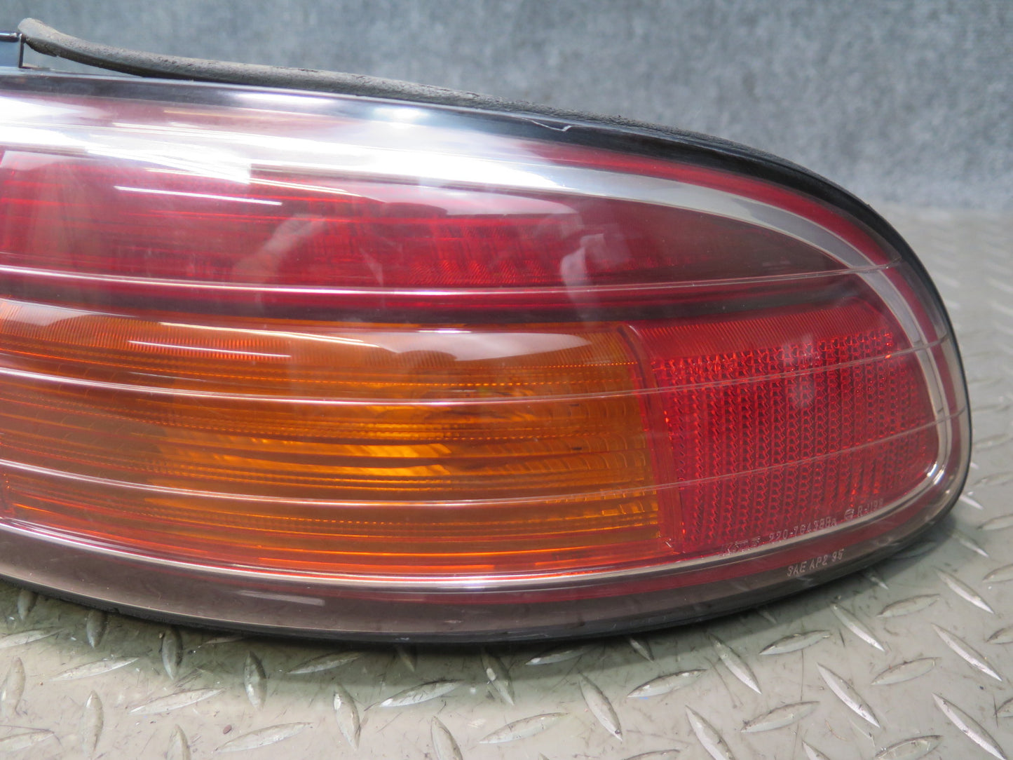 97-00 Lexus UZZ30L SC400 SC300 Set of 2 Rear Left & Right Tail Light Lamp OEM