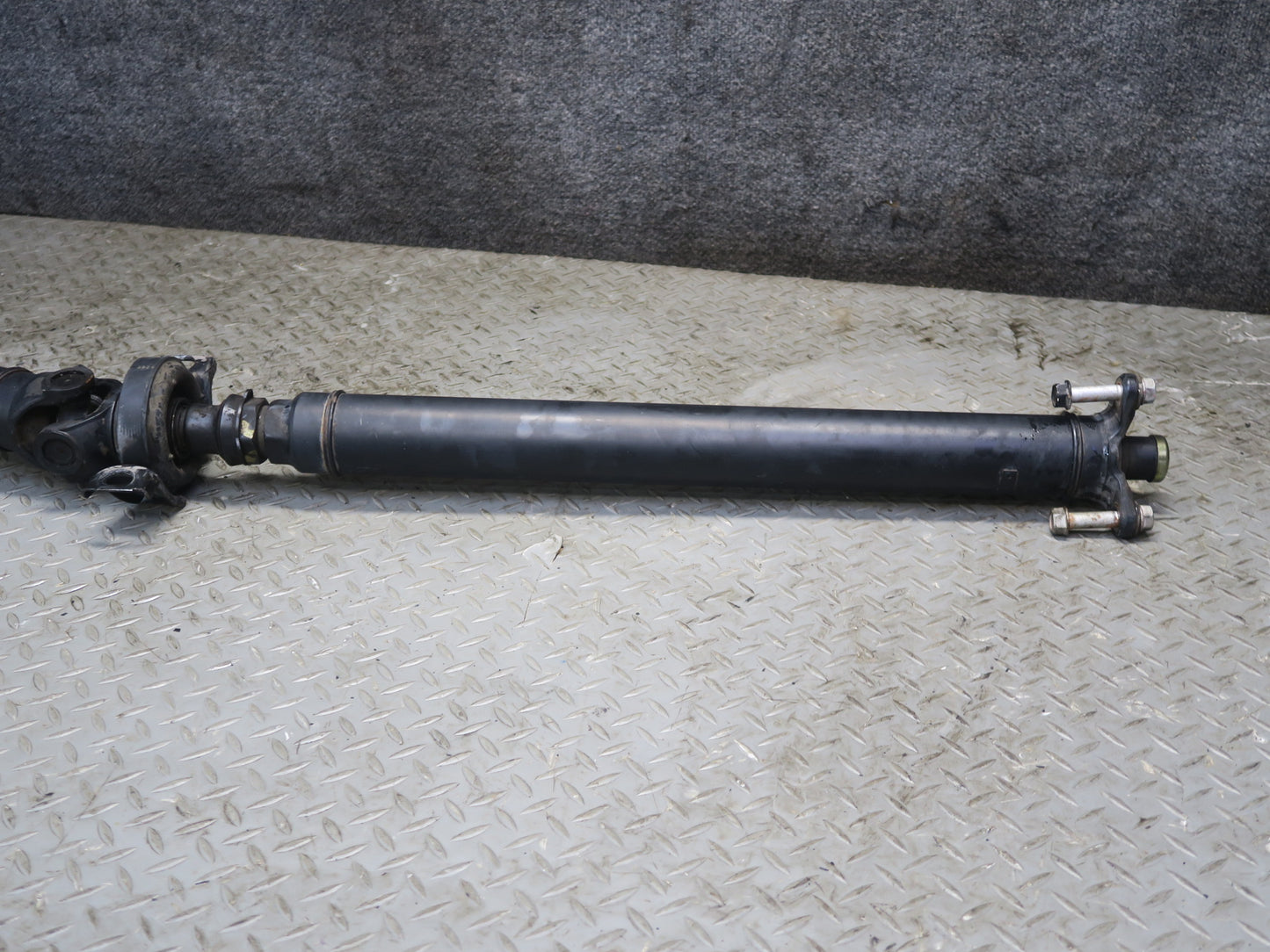 95-97 Toyota Celsior Lexus LS400 Automatic Rear Drive Shaft Driveshaft 116K OEM