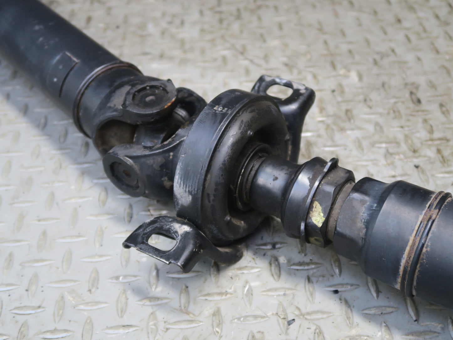 95-97 Toyota Celsior Lexus LS400 Automatic Rear Drive Shaft Driveshaft 116K OEM
