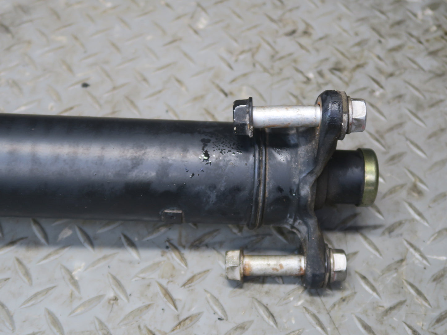 95-97 Toyota Celsior Lexus LS400 Automatic Rear Drive Shaft Driveshaft 116K OEM