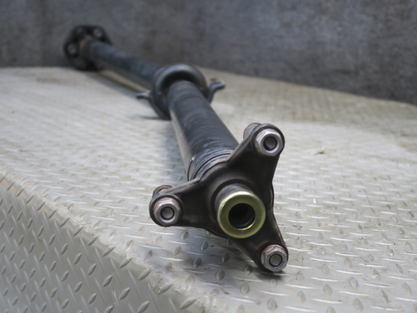 95-97 Toyota Celsior Lexus LS400 Automatic Rear Drive Shaft Driveshaft 116K OEM