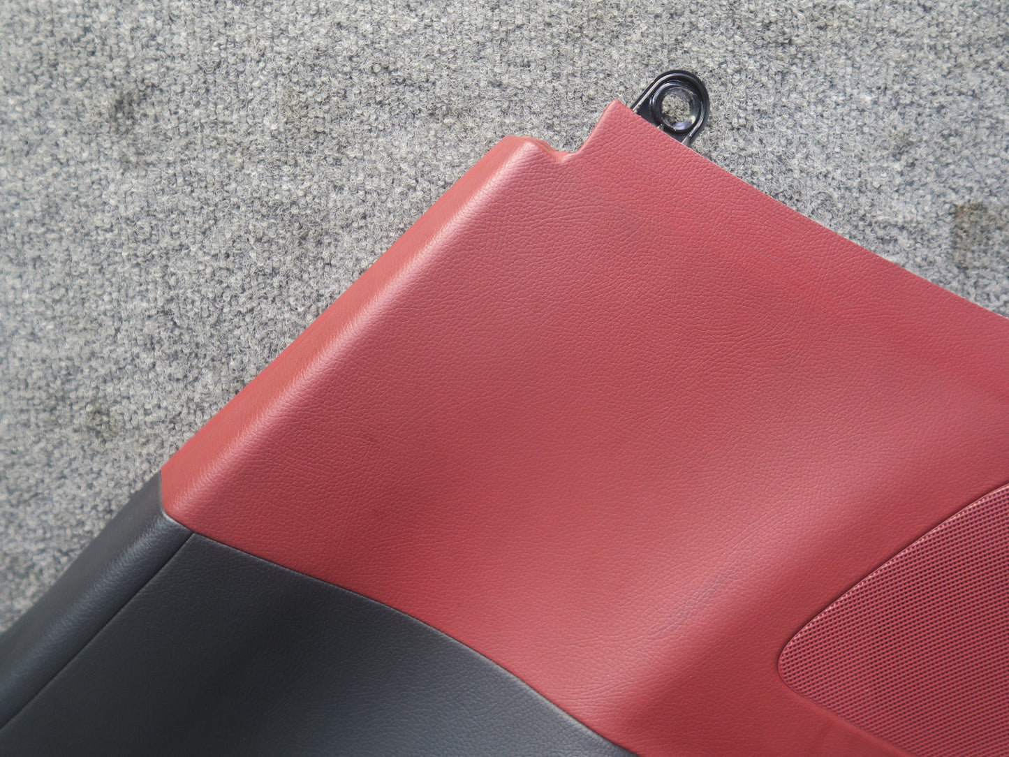 13-20 Mercedes R231 SL550 Set of 2 Rear Interior C Pillar Trim Cover Panel OEM