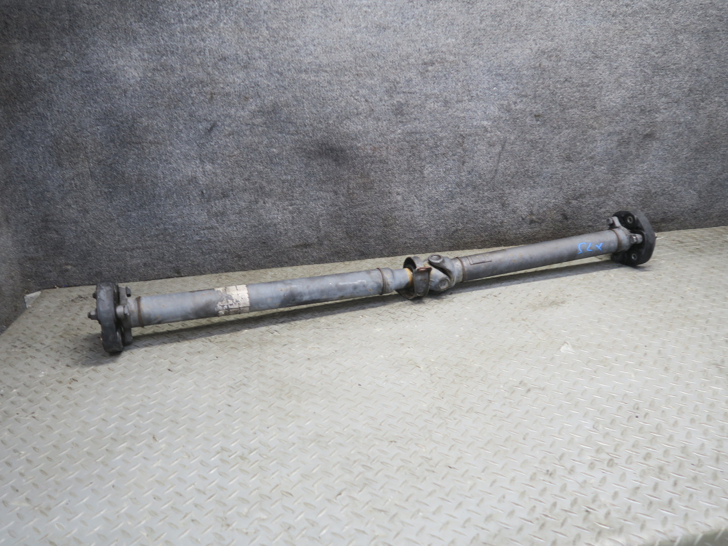 02-10 Lexus UZZ40L SC430 Rear Drive Shaft Driveshaft Assembly 74K Miles OEM