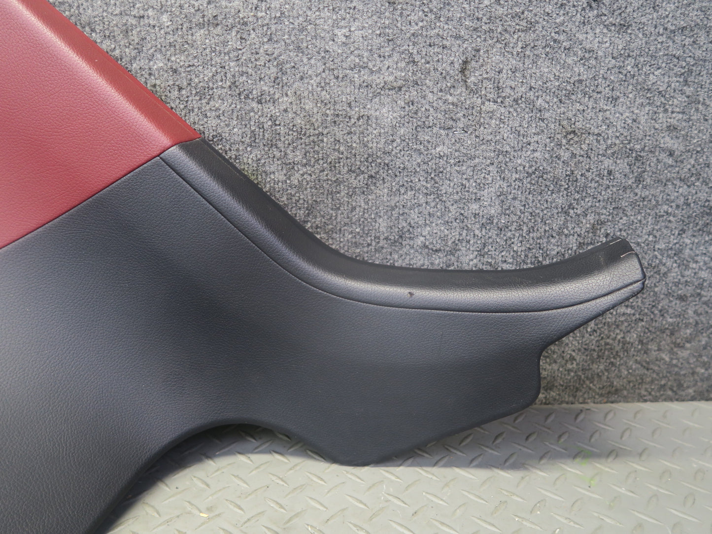 13-20 Mercedes R231 SL550 Set of 2 Rear Interior C Pillar Trim Cover Panel OEM