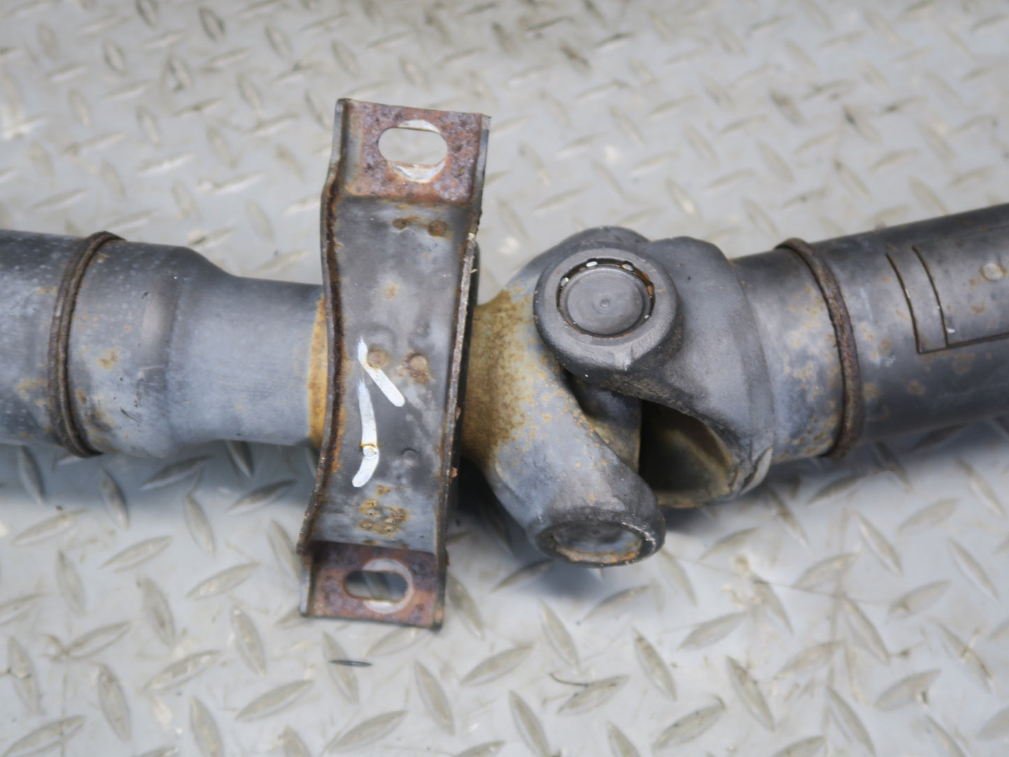 02-10 Lexus UZZ40L SC430 Rear Drive Shaft Driveshaft Assembly 74K Miles OEM