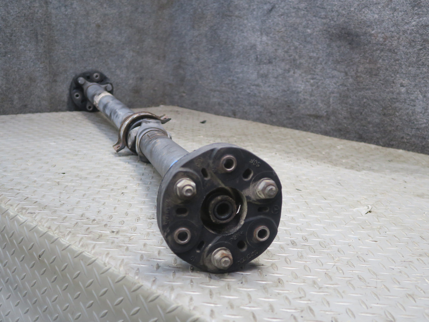 02-10 Lexus UZZ40L SC430 Rear Drive Shaft Driveshaft Assembly 74K Miles OEM