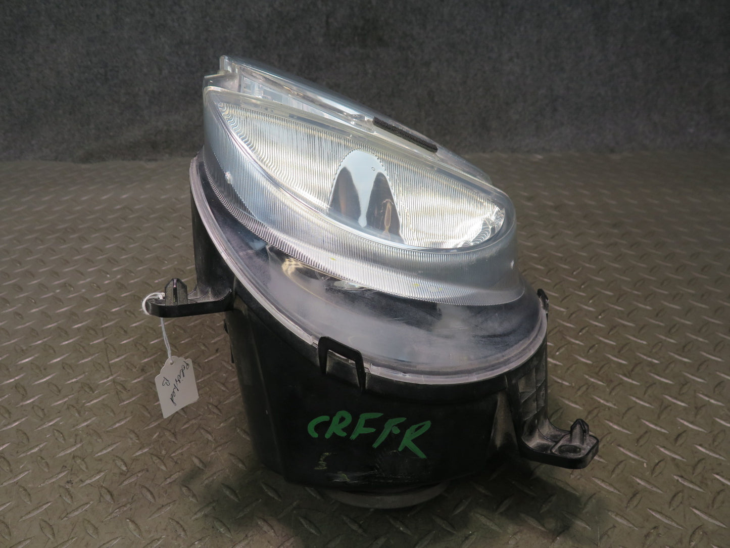 03-06 Chevrolet SSR Front Right Pass Side Halogen Headlight Lamp 15110118 OEM