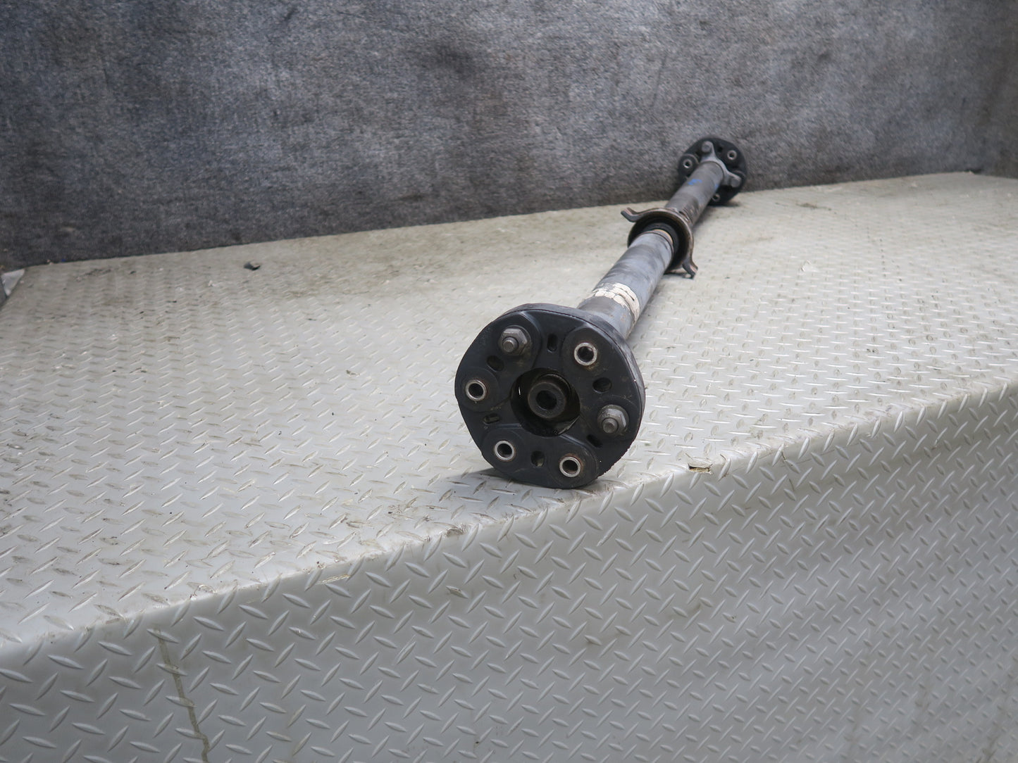 02-10 Lexus UZZ40L SC430 Rear Drive Shaft Driveshaft Assembly 74K Miles OEM