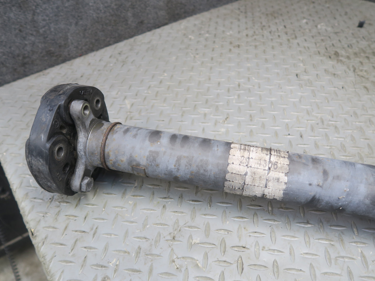 02-10 Lexus UZZ40L SC430 Rear Drive Shaft Driveshaft Assembly 74K Miles OEM