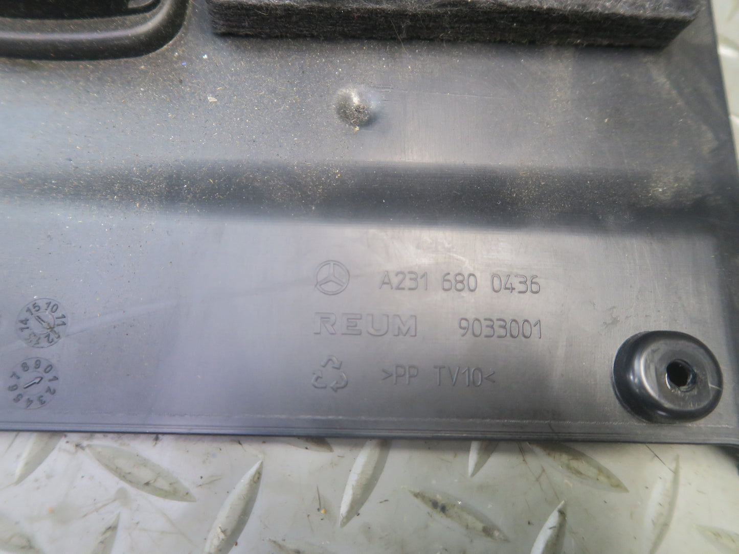 13-20 Mercedes R231 Sl-class Right Lower Dash Board Footwell Cover Panel OEM
