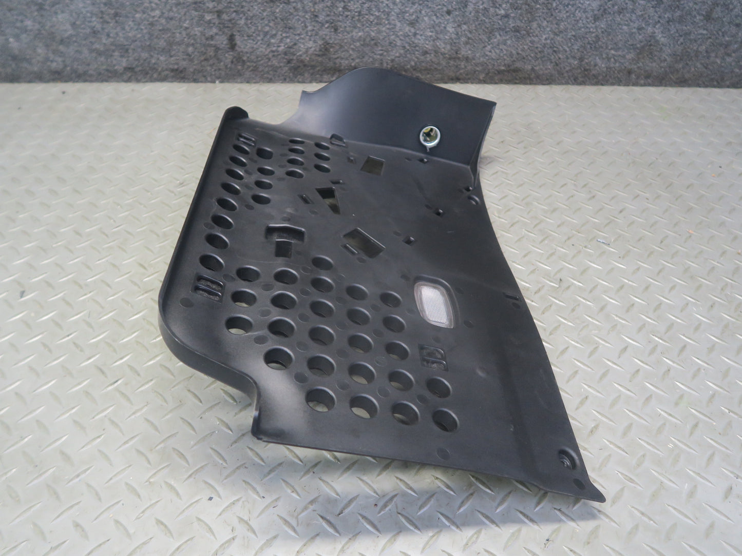 13-20 Mercedes R231 Sl-class Right Lower Dash Board Footwell Cover Panel OEM