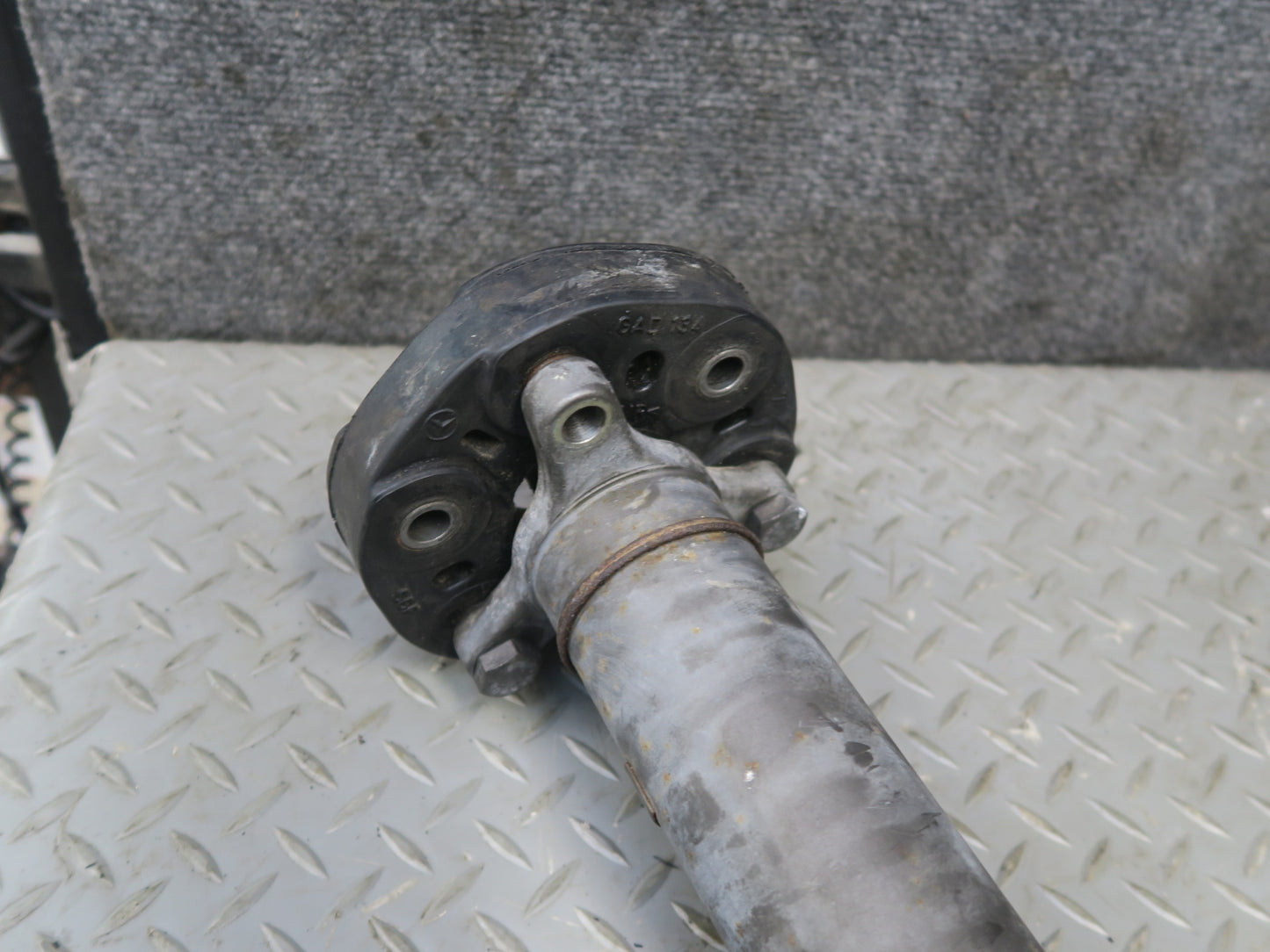 02-10 Lexus UZZ40L SC430 Rear Drive Shaft Driveshaft Assembly 74K Miles OEM