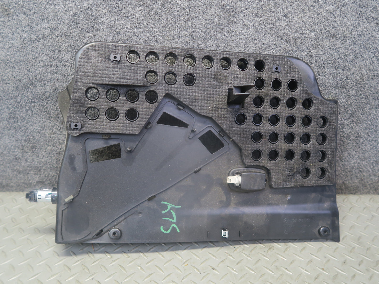 13-20 Mercedes R231 Sl-class Right Lower Dash Board Footwell Cover Panel OEM