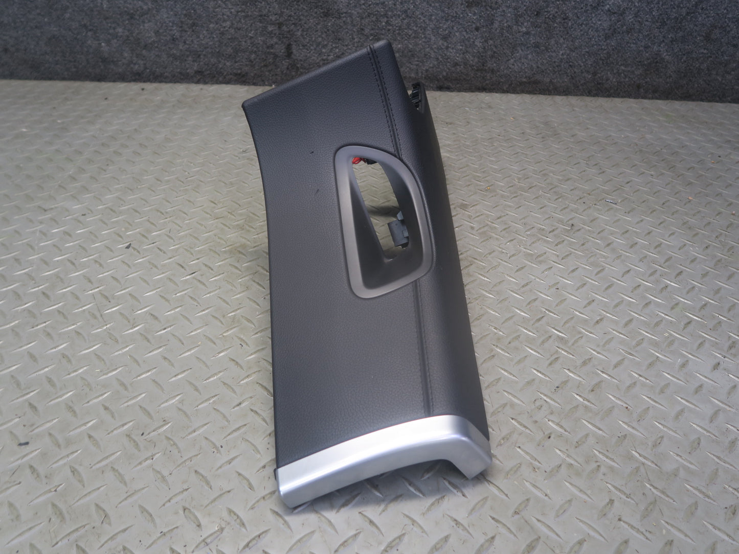 13-20 Mercedes R231 SL550 Set of 2 Rear Interior C Pillar Upper Trim Panel OEM