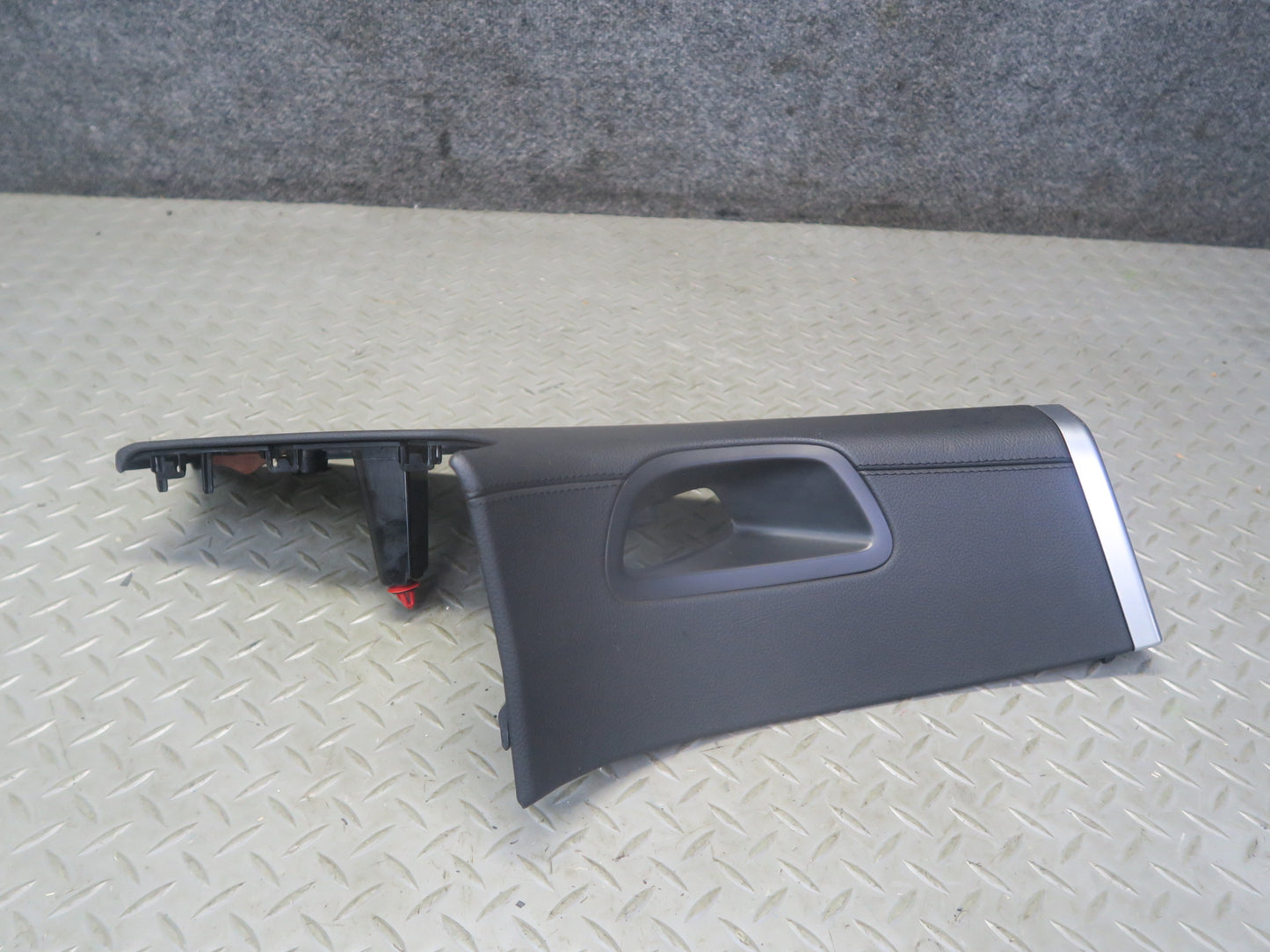13-20 Mercedes R231 SL550 Set of 2 Rear Interior C Pillar Upper Trim Panel OEM