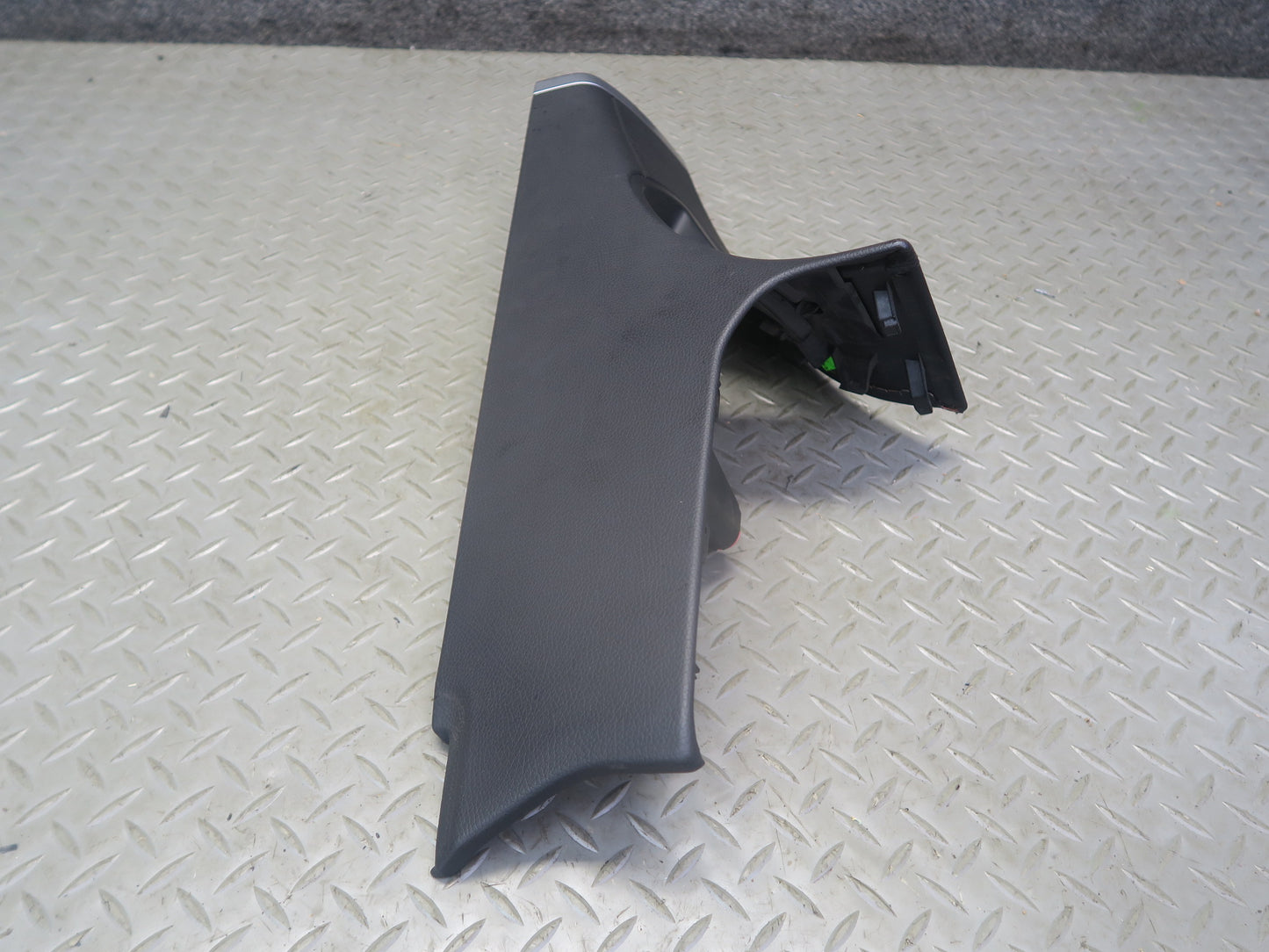 13-20 Mercedes R231 SL550 Set of 2 Rear Interior C Pillar Upper Trim Panel OEM