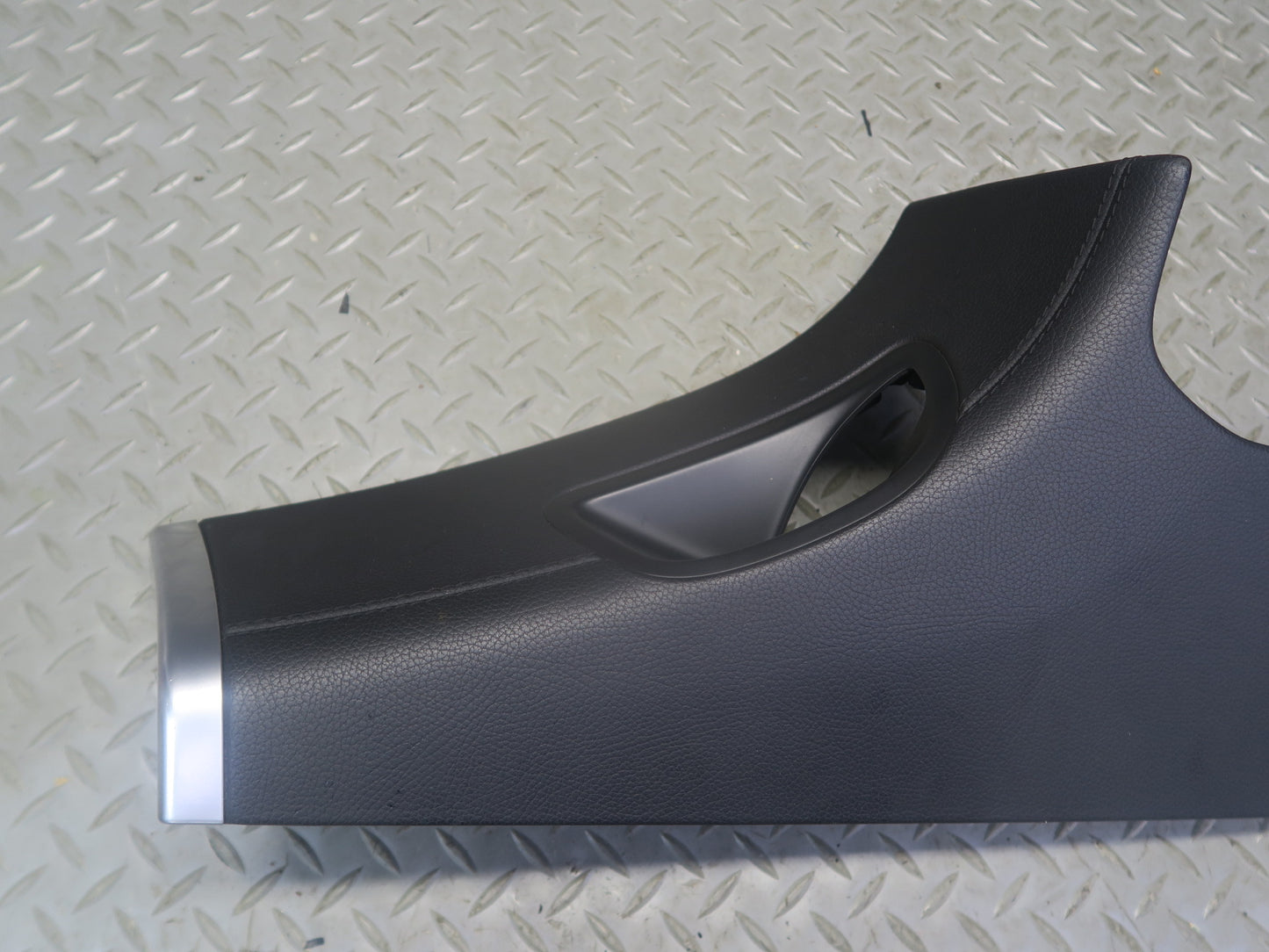 13-20 Mercedes R231 SL550 Set of 2 Rear Interior C Pillar Upper Trim Panel OEM
