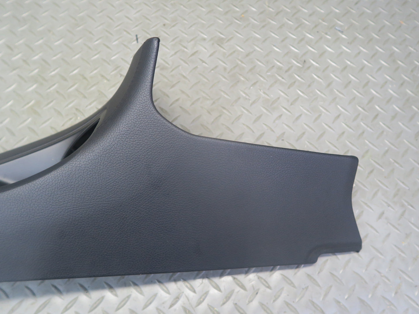 13-20 Mercedes R231 SL550 Set of 2 Rear Interior C Pillar Upper Trim Panel OEM