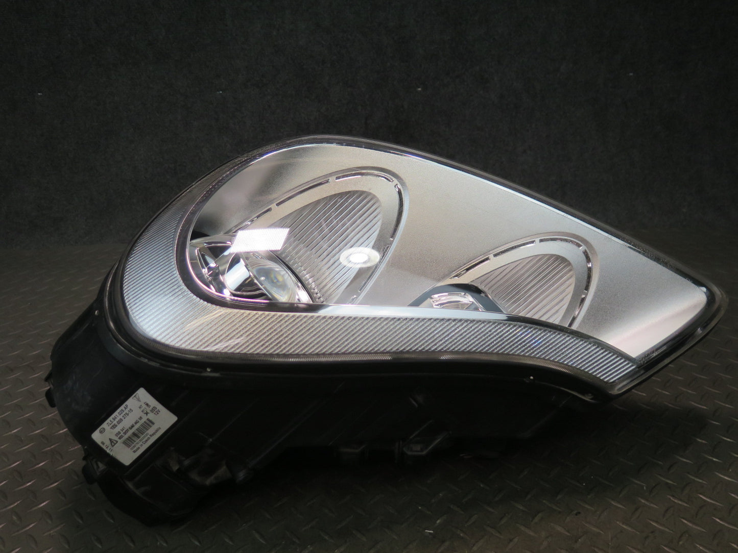 2008-2010 Porsche Cayenne 957 Front Left AFS Xenon HID Headlight Lamp w Ballast