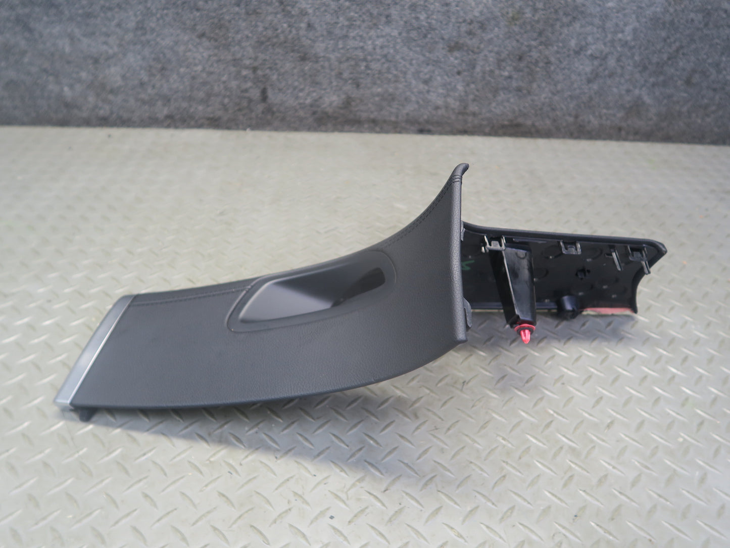 13-20 Mercedes R231 SL550 Set of 2 Rear Interior C Pillar Upper Trim Panel OEM