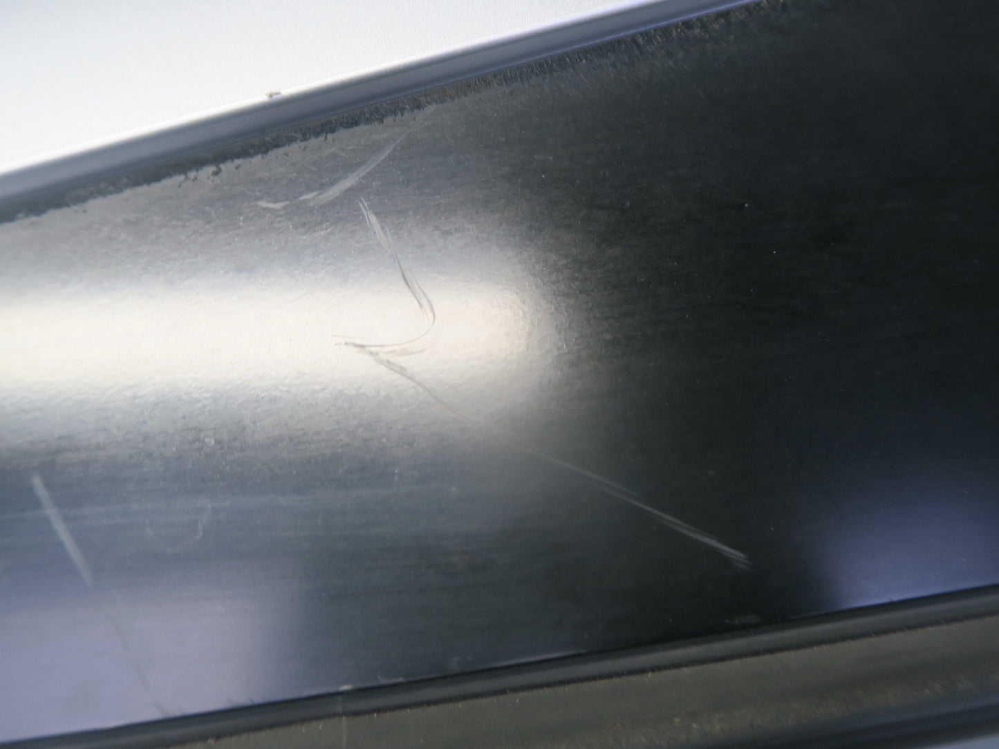 13-20 Mercedes R231 SL550 Convertible Rear Right Exterior C Pillar Trim Panel