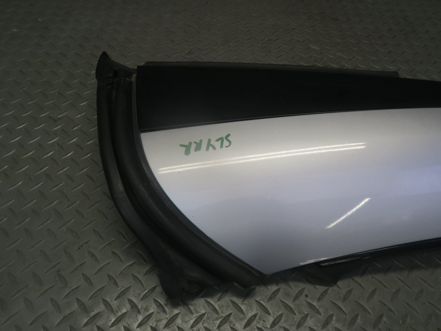 13-20 Mercedes R231 SL550 Convertible Rear Right Exterior C Pillar Trim Panel