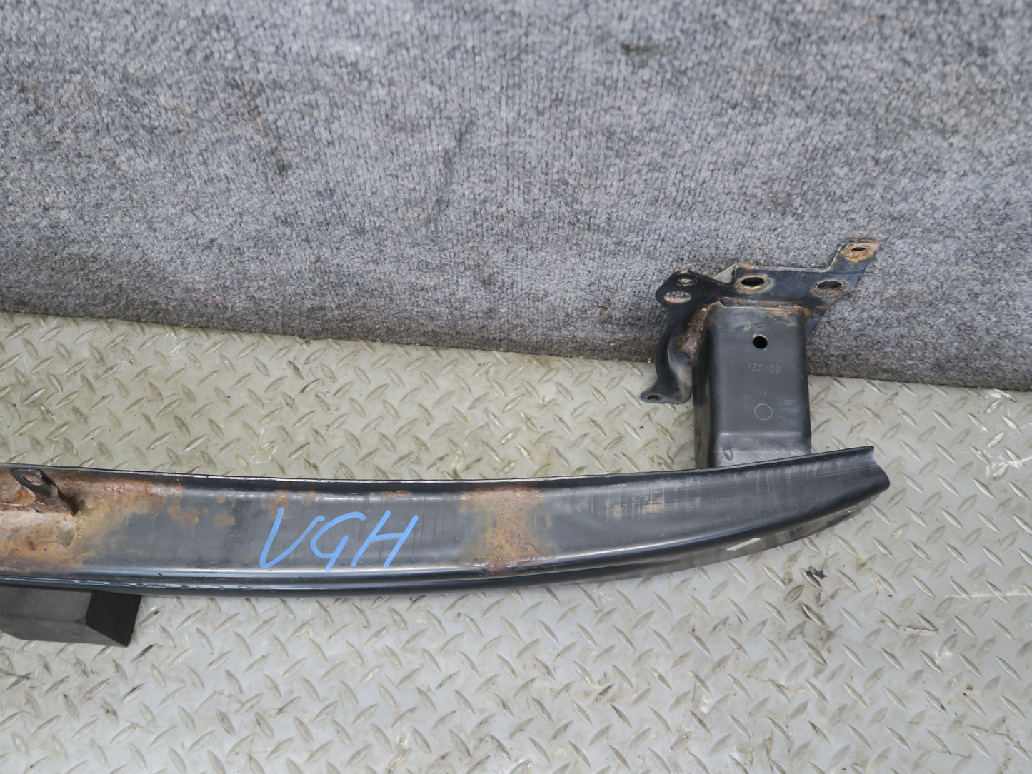 2008 VW R32 VR6 Front Bumper Impact Crash Reinforcement Bar OEM