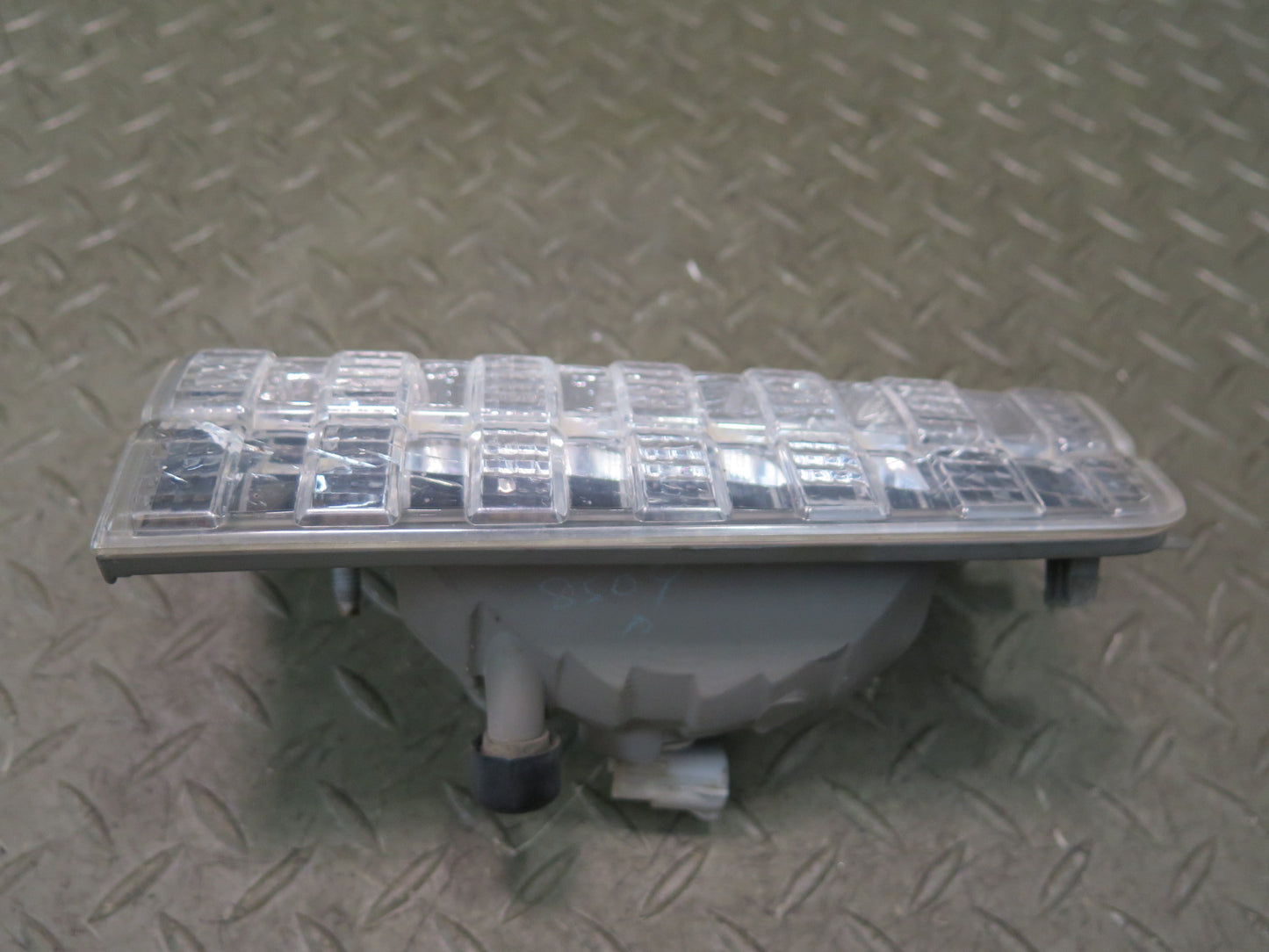 2003-2007 Lexus UZJ100L LX470 Rear Back UP Reverse Light Lamp Set of 2