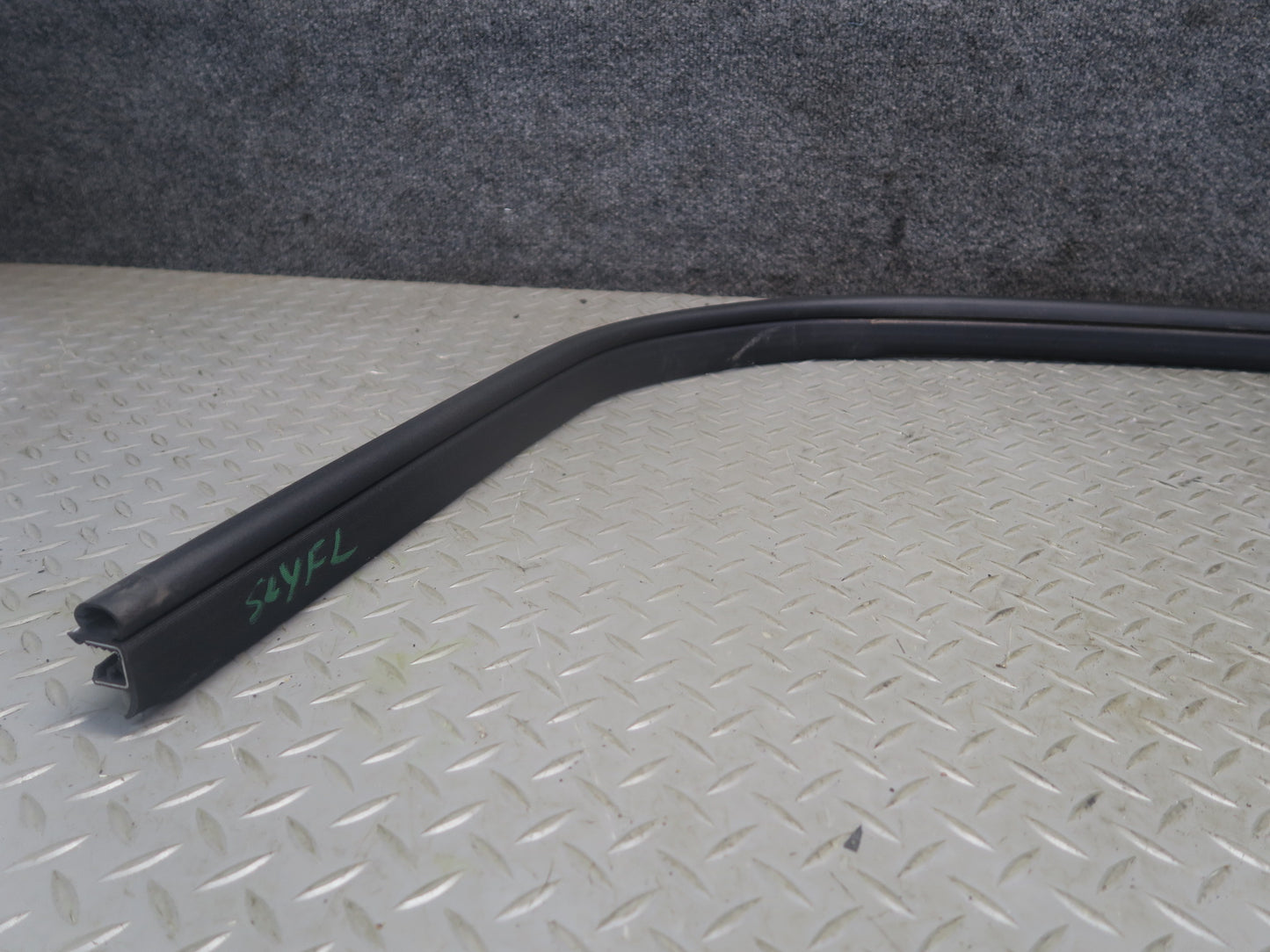 13-20 Mercedes R231 SL550 Front Left Door Weatherstrip Rubber Seal Gasket OEM