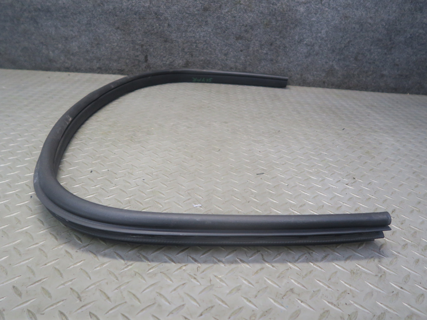 13-20 Mercedes R231 SL550 Front Right Door Weatherstrip Rubber Seal Gasket OEM