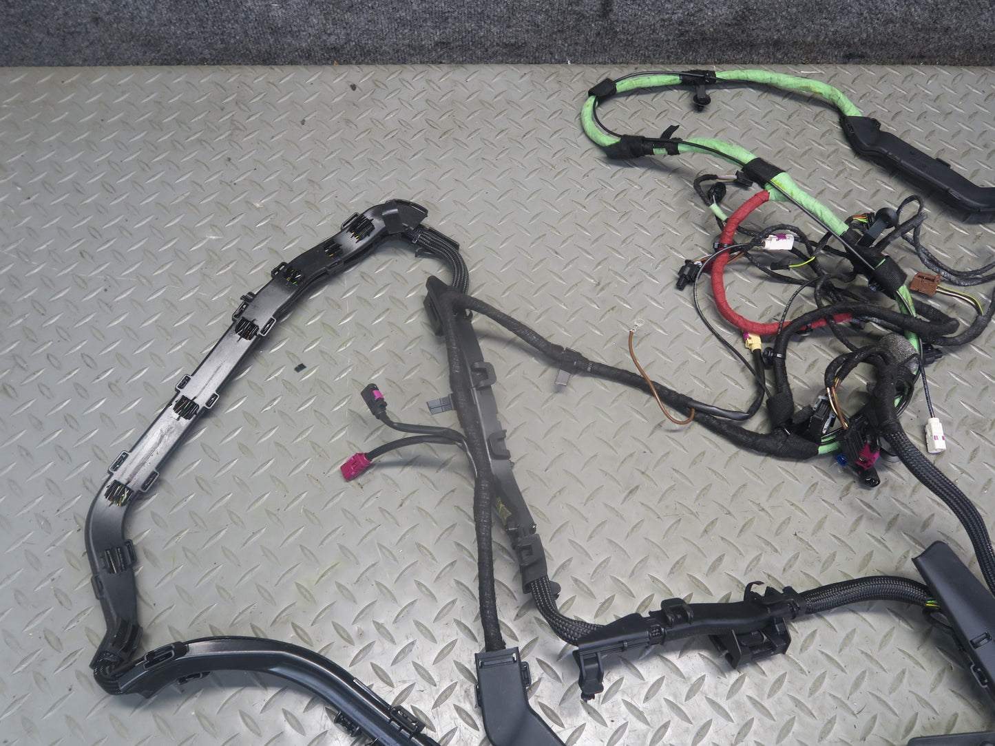 13-16 Mercedes R231 SL550 Rear END Trunk Lid Wire Wiring Harness OEM