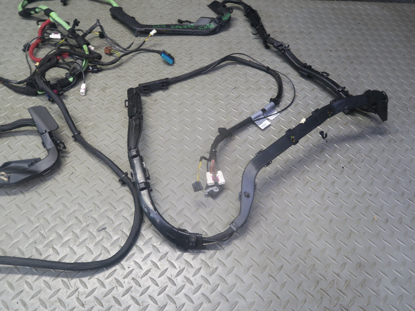 13-16 Mercedes R231 SL550 Rear END Trunk Lid Wire Wiring Harness OEM