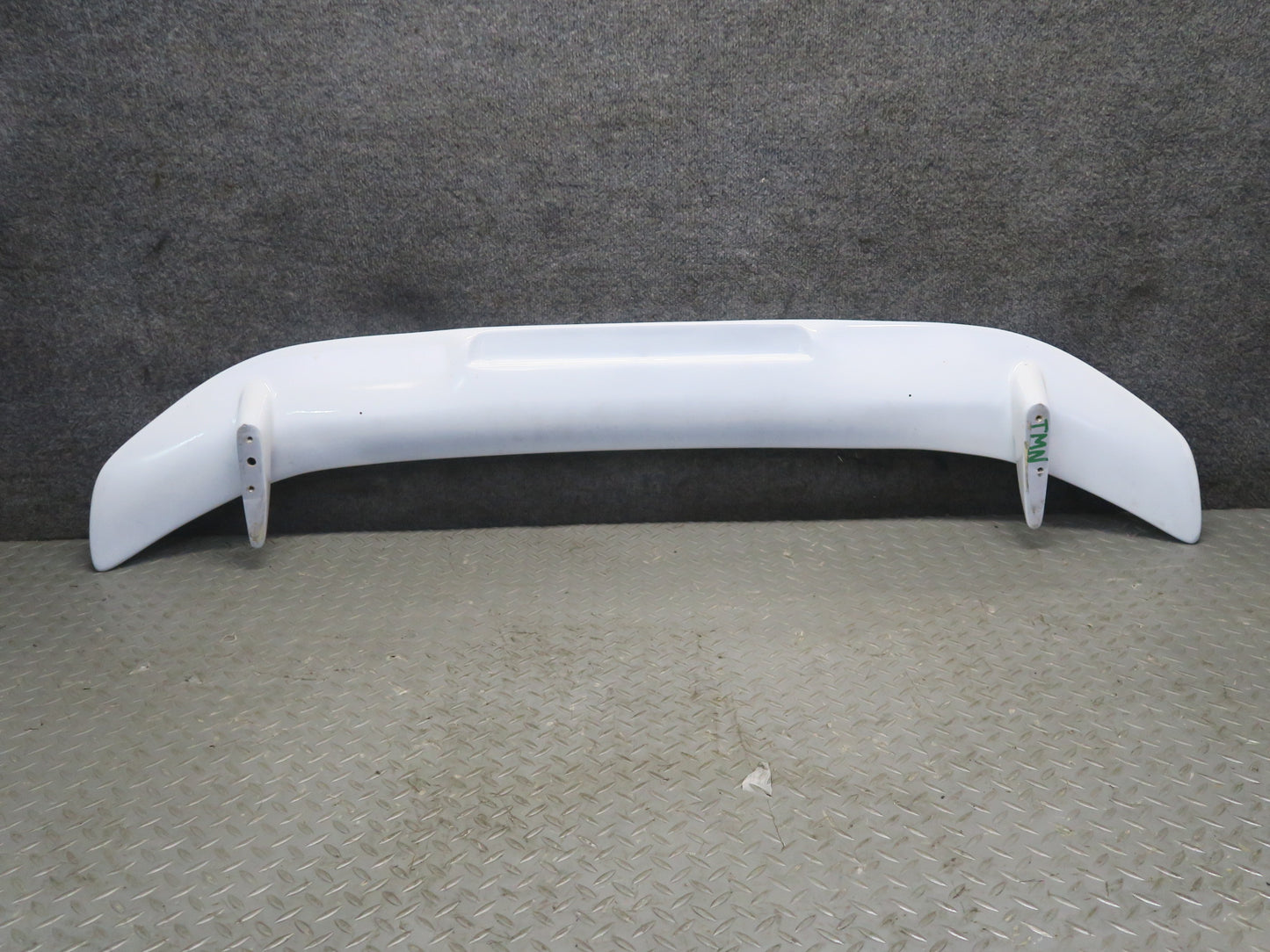 00-05 Toyota MR2 Spyder ZZW30 Rear Trunk Lid Spoiler Wing White