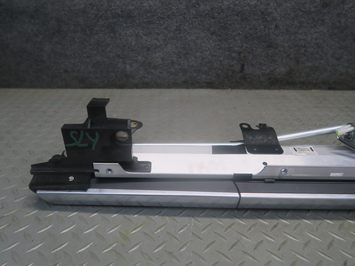13-20 Mercedes R231 SL550 Rear Air Wind Deflector With Motor 2318600174 OEM