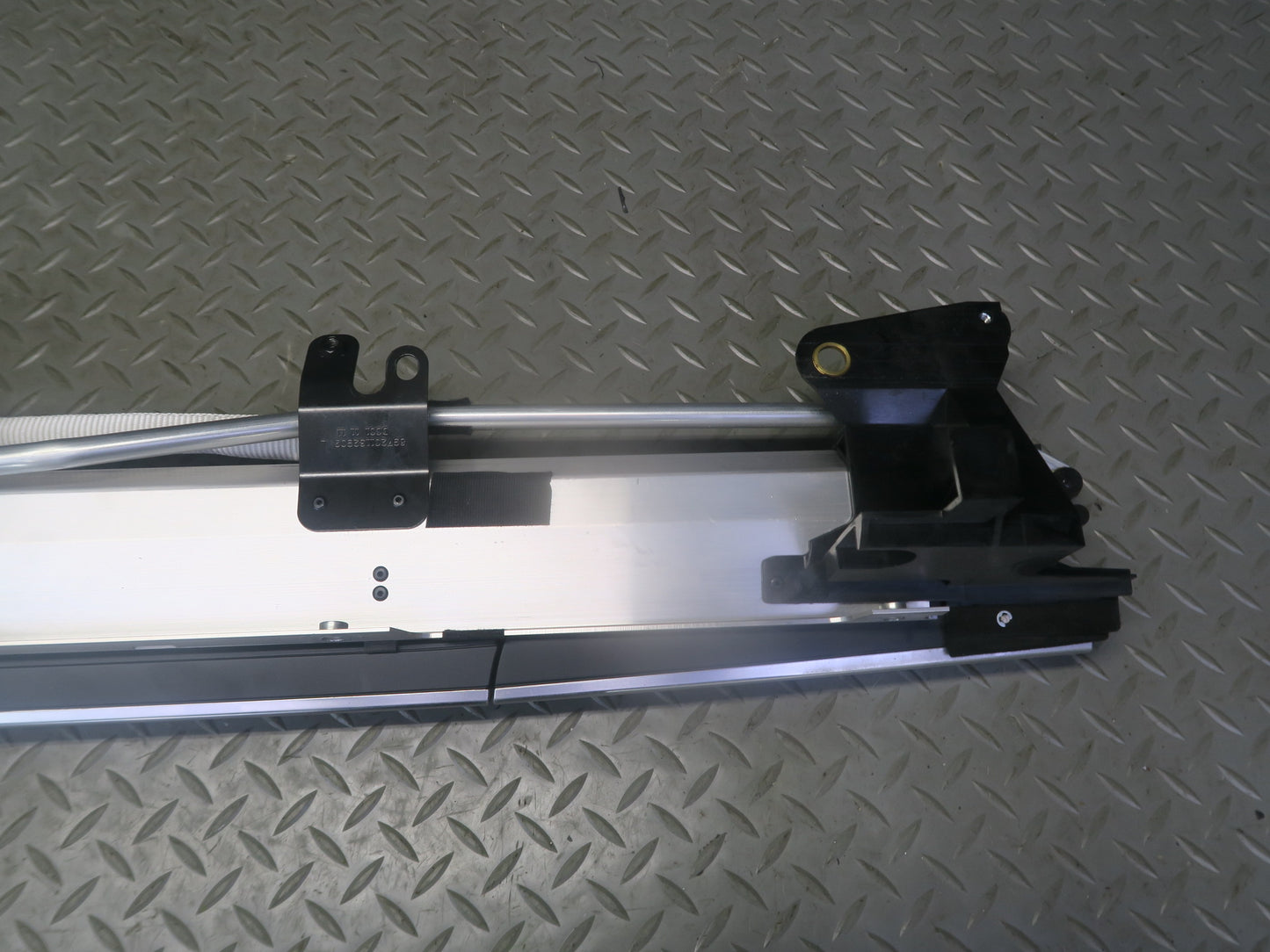 13-20 Mercedes R231 SL550 Rear Air Wind Deflector With Motor 2318600174 OEM