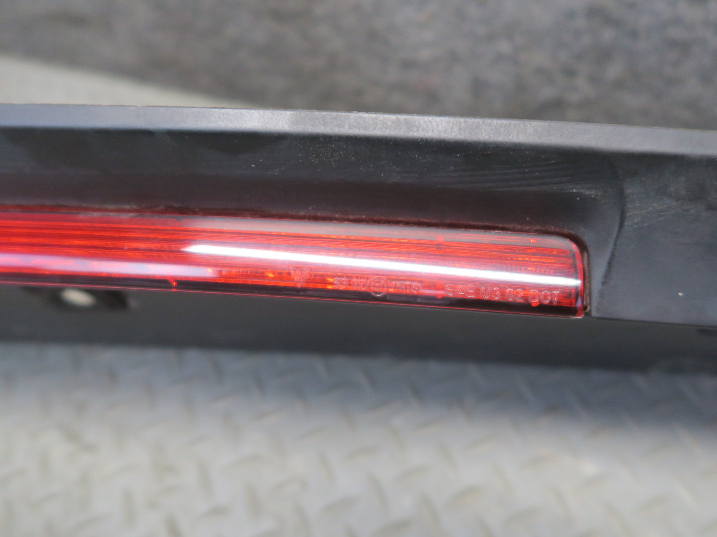 2008-2010 Porsche Cayenne 957 Rear Trunk Liftgate Tailgate Spoiler w Brake Light