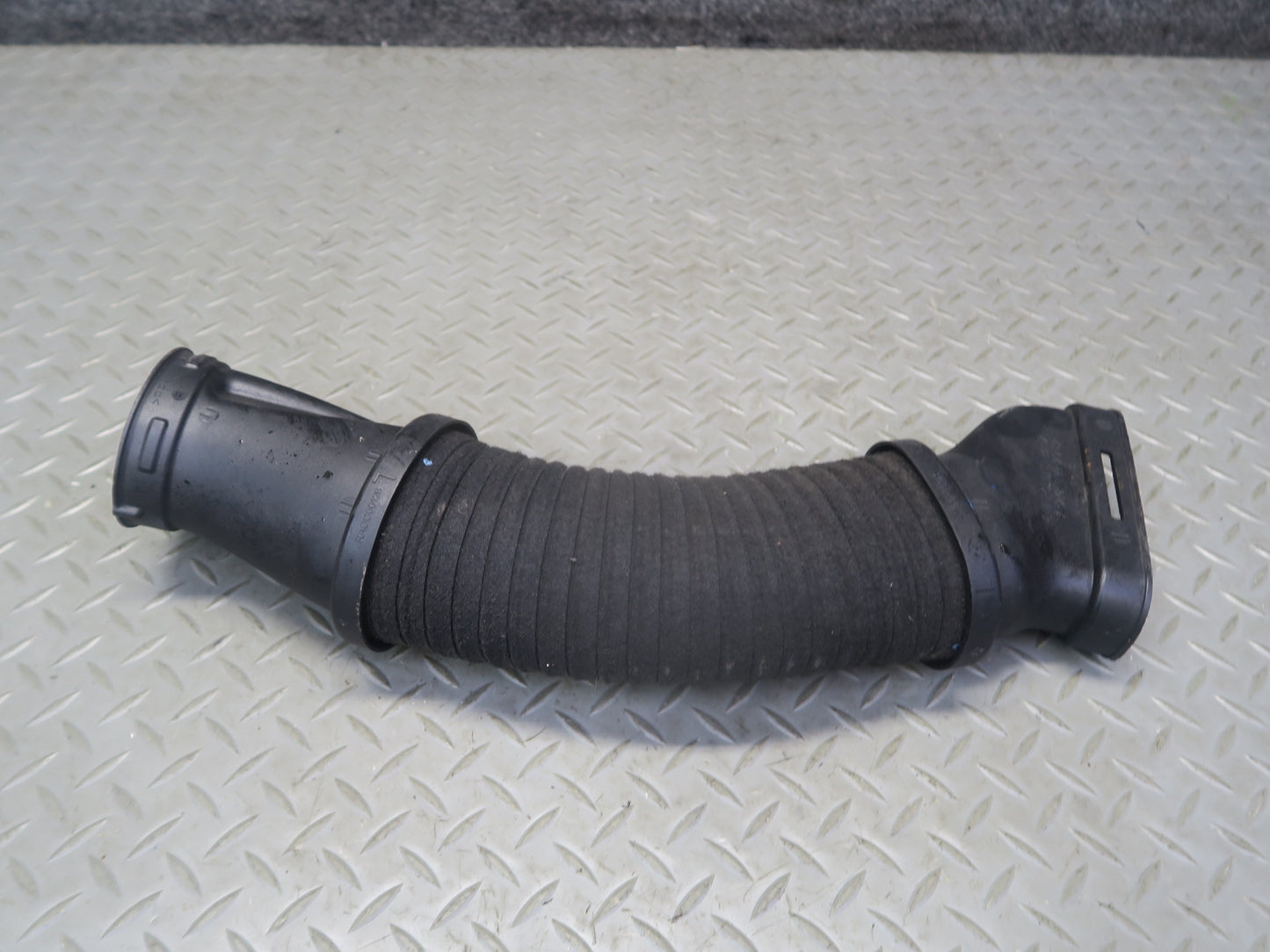 13-20 Mercedes R231 SL550 Left Engine Air Intake Hose Tube Duct 2780902382 OEM